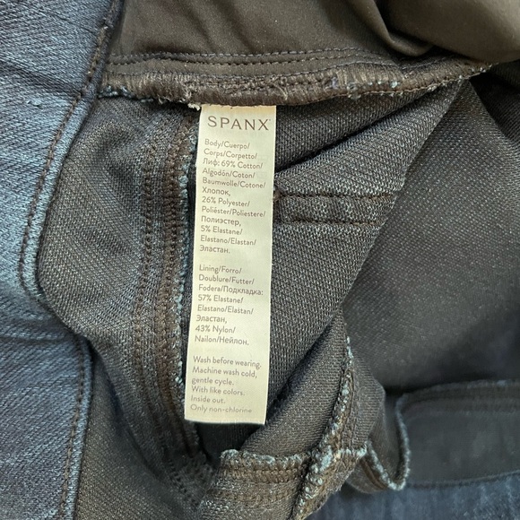 SPANX Jean-ish Ankle Leggings in Twilight Rinse - Picture 13 of 13